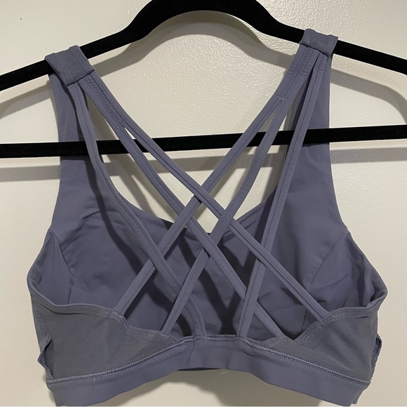 LULULEMON Free To Be Serene Bra size 6 - Picture 9 of 10